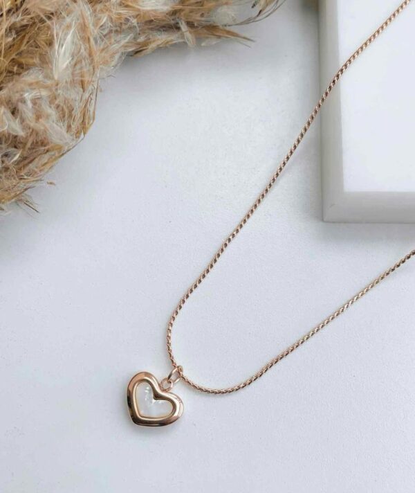 Mother of Pearl small Sweet Heart Anti Tarnish Necklace