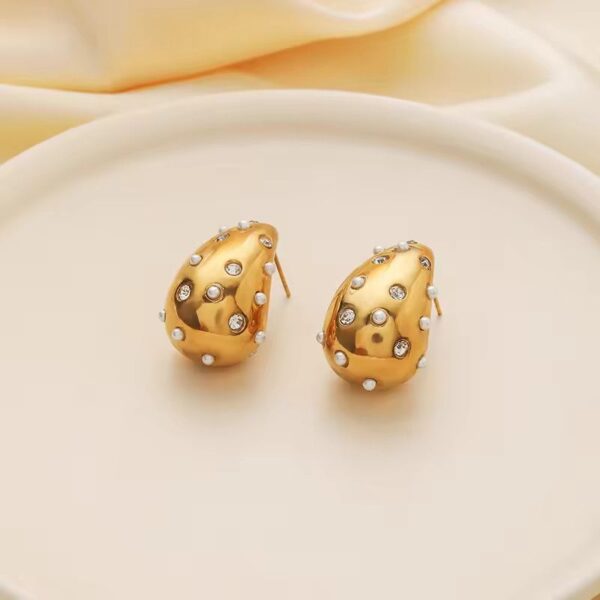 18 k gold plated Zircon Inlaid Plump water shaped stainless steel earring