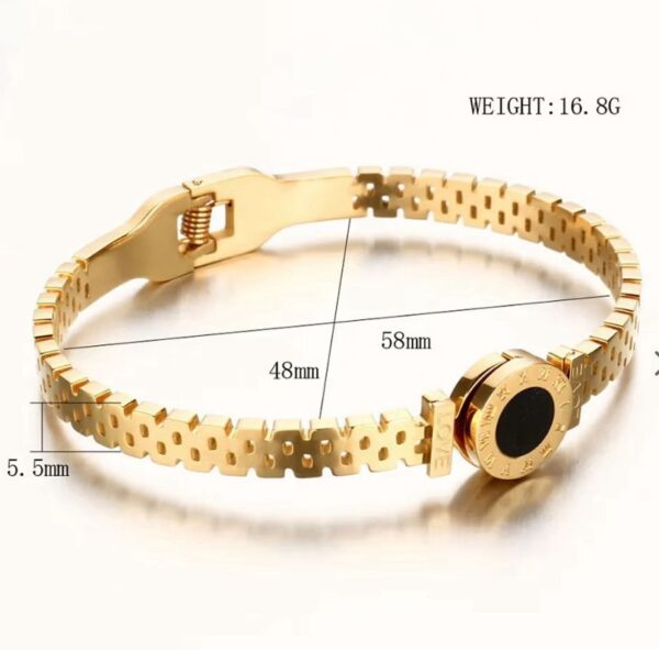 Anti Tarnish Water proof stainless steel bracelet for men and women